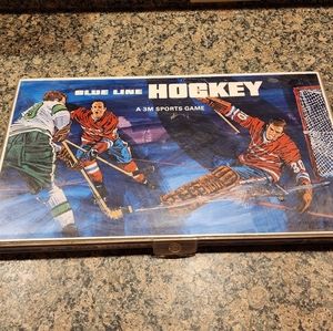 Vintage 1968 Blue Line Hockey Game